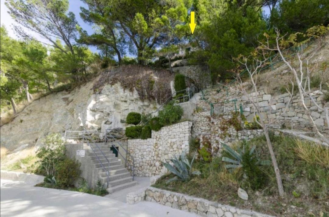 Apartmani Mares - 20 M From The Beach بريلا المظهر الخارجي الصورة